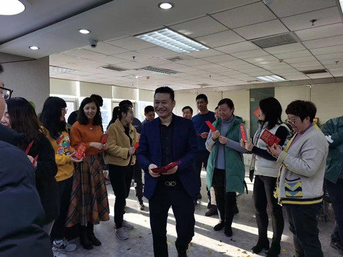 zoty中欧体育官方网站體育集團發紅包 zoty中欧体育官方网站體育集團發紅包