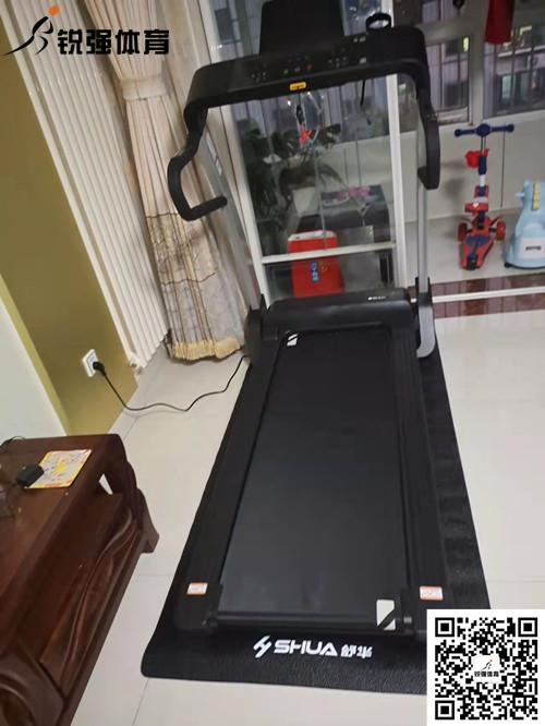 濟南某小區業主選購的舒華跑步機