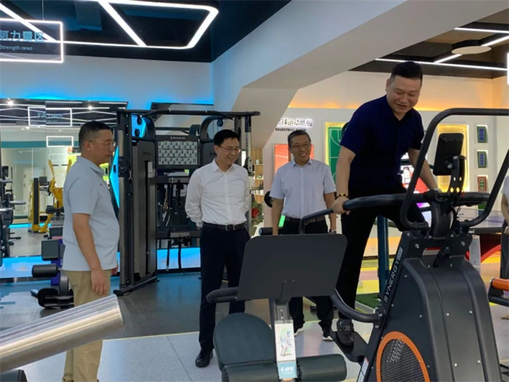 濟南市體育局局長董懷敏一行蒞臨zoty中欧体育官方网站體育參觀指導